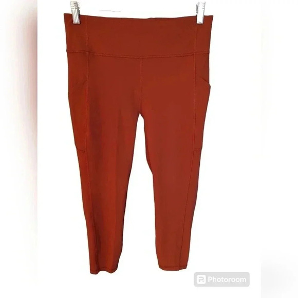 Lululemon Invigorate High-Rise Crop 23" Chianti - Picture 5 of 7